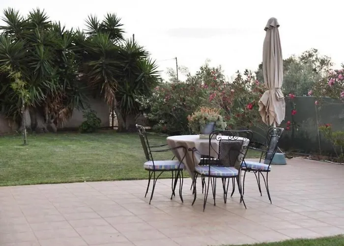 Hospitality In Historical & Mythical Peloponnese 2 * Corinth