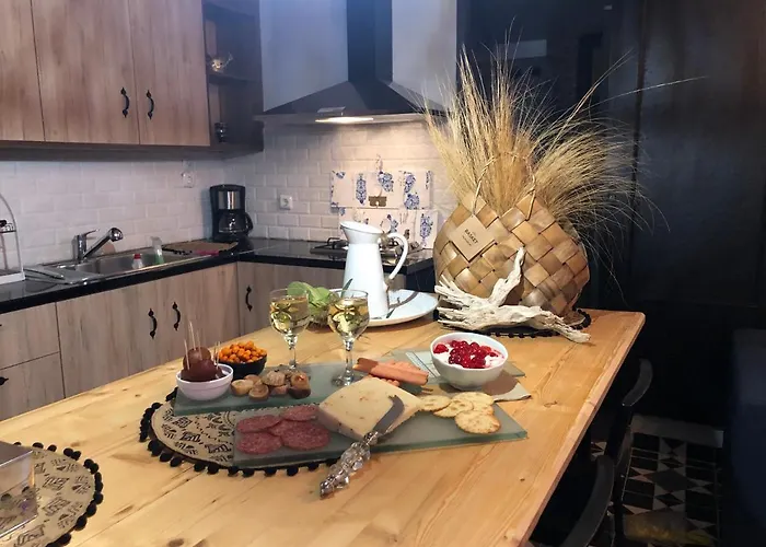 Apartment Hospitality In Historical & Mythical Peloponnese 2 Corinth