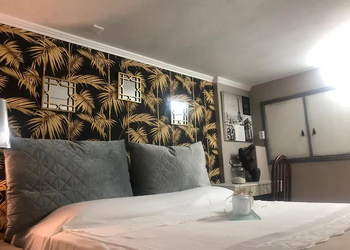 Hospitality In Historical & Mythical Peloponnese 2 * Corinth